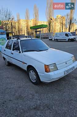 ЗАЗ 1103 Славута 2004