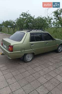 ЗАЗ 1103 Славута  2009