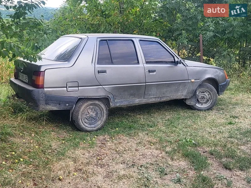 ЗАЗ 1103 Славута