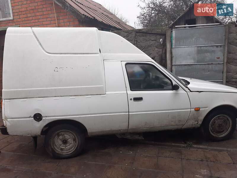 ЗАЗ 11055