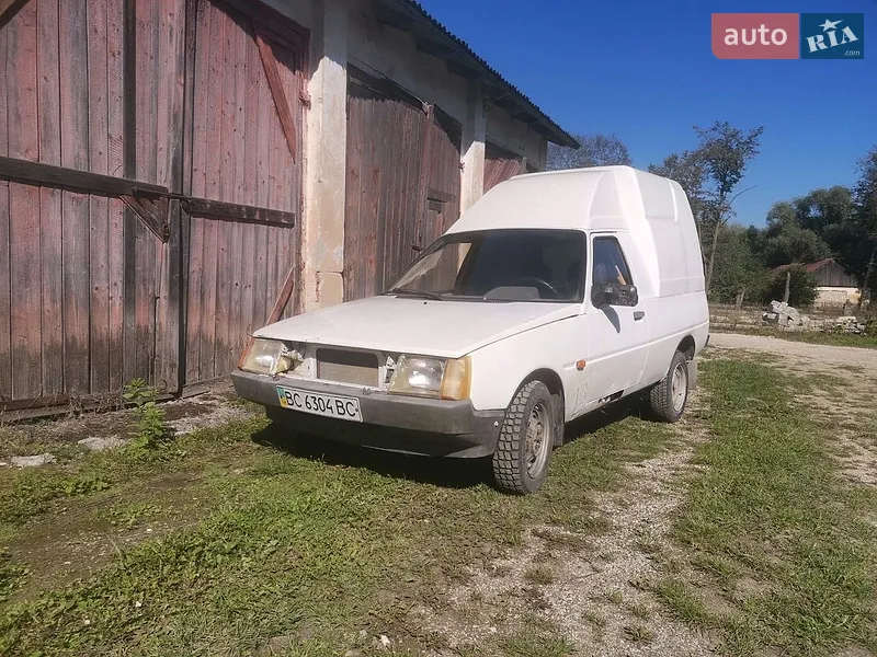 ЗАЗ 11055