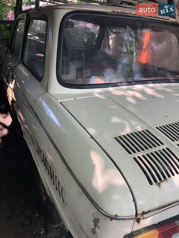 Седан ЗАЗ 968
