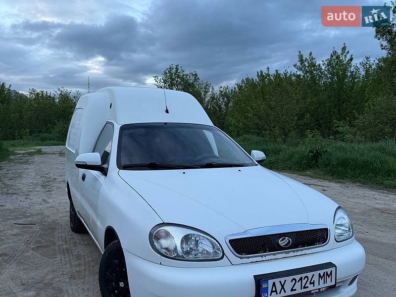 Грузовой фургон ЗАЗ Lanos Cargo