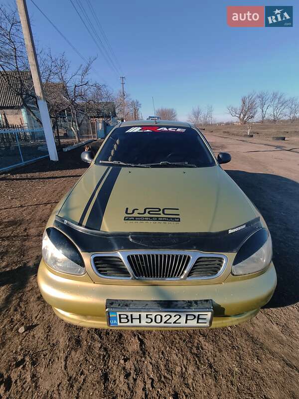 Легковые ЗАЗ Lanos