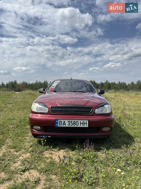 Седан ЗАЗ Lanos