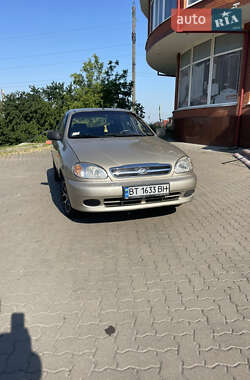 ЗАЗ Lanos  2011