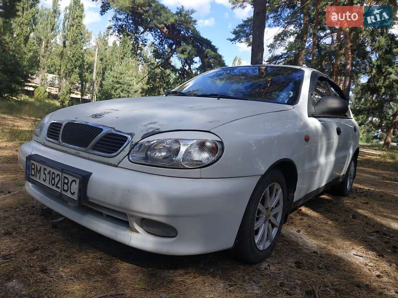 Хетчбек ЗАЗ Lanos