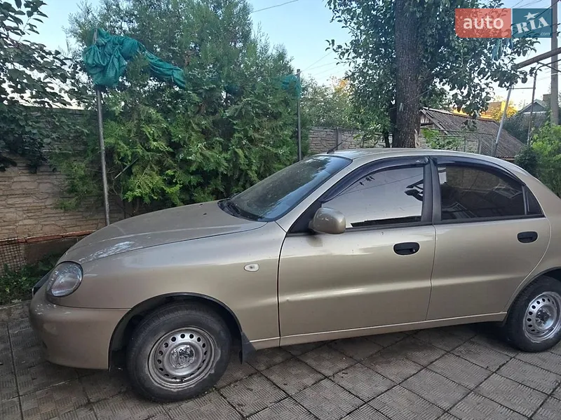 ЗАЗ Sens 2013