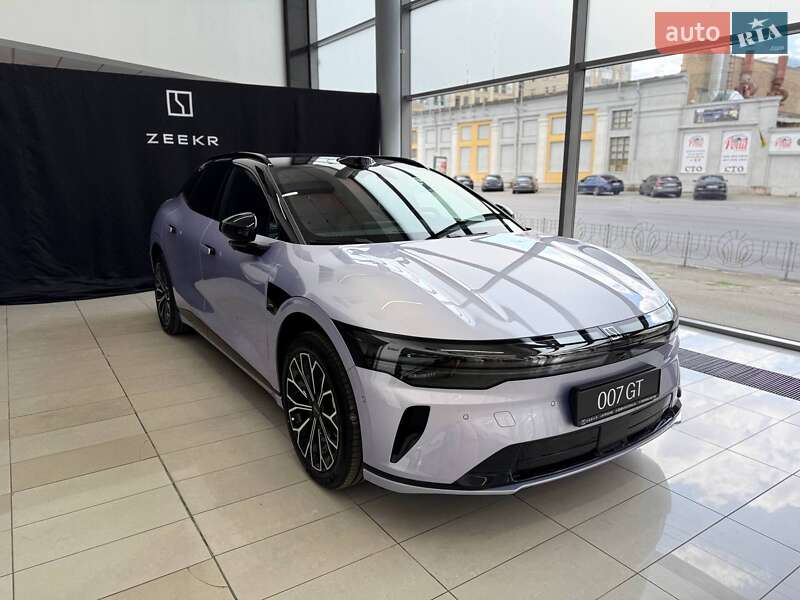 Zeekr 007 GT