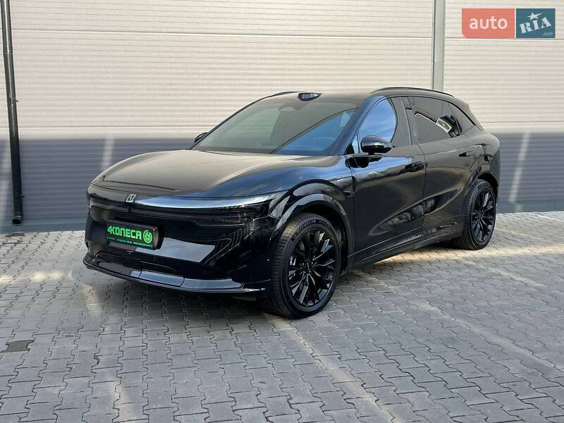 Легковые Zeekr 7X