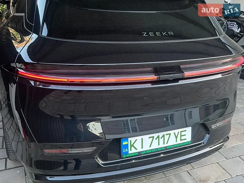 Zeekr 7X 2025