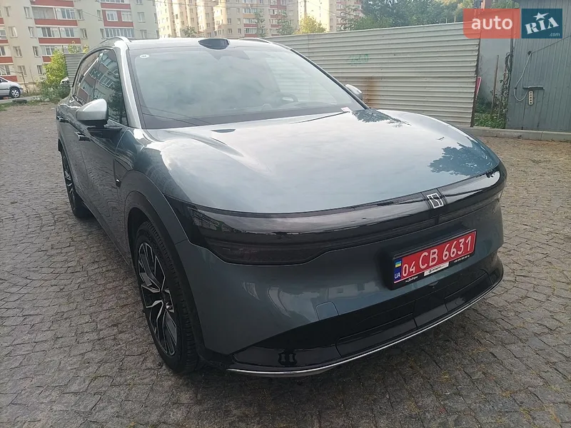 Zeekr 7X 2024