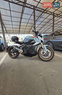 Zero SR/F ZF 15.6 2020