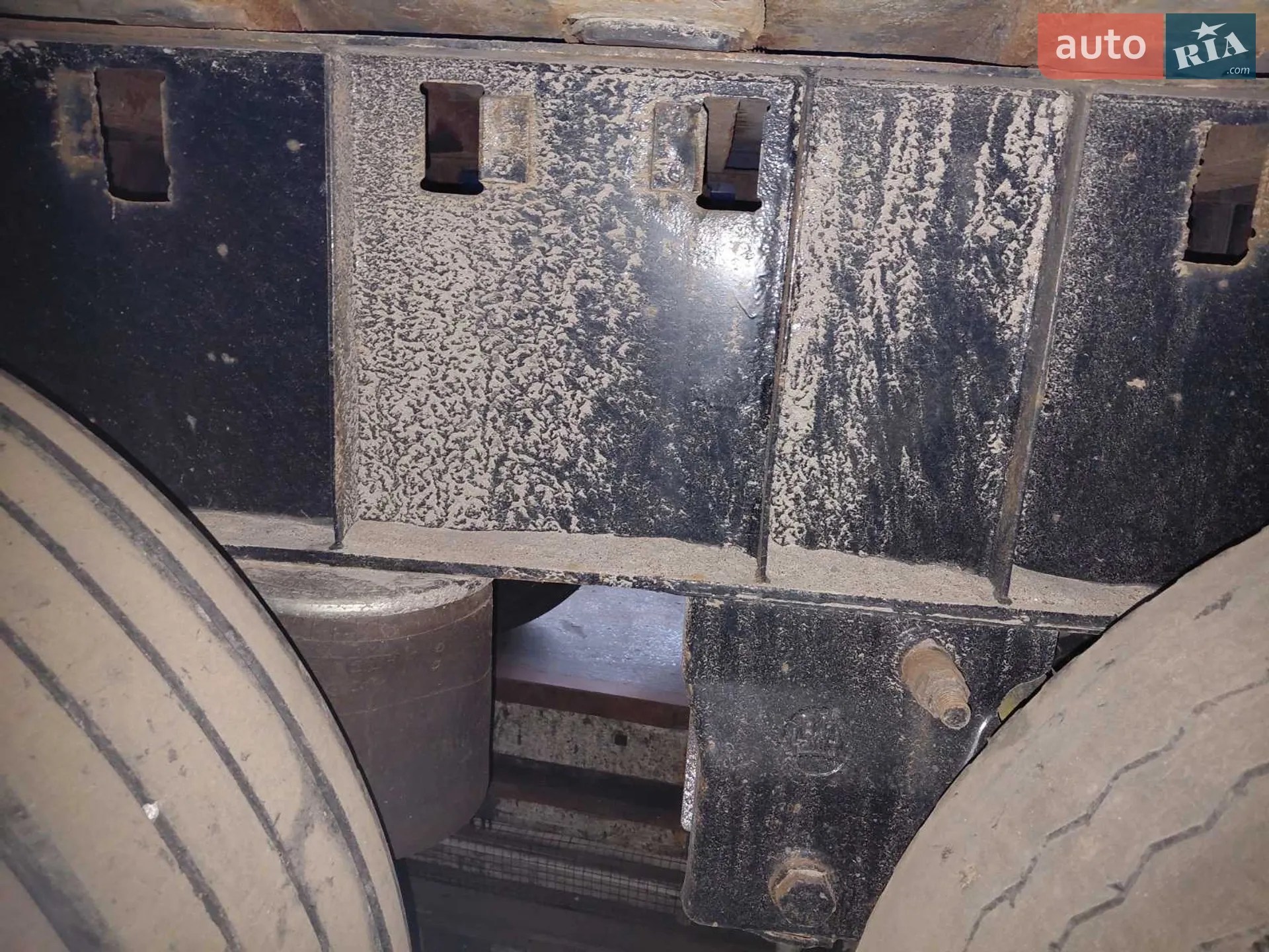 ZIE Bijzon Derheden 1997 VIN SA9LTWT30T1042570 фото оголошення 12 з 14