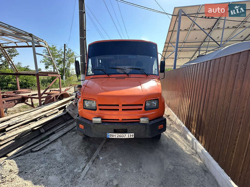Пригородный автобус ЗИЛ 3230 2005 в Одессе