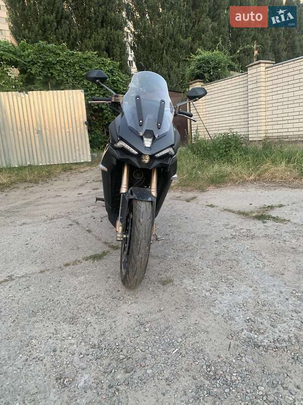 Zontes ZT 310-X2