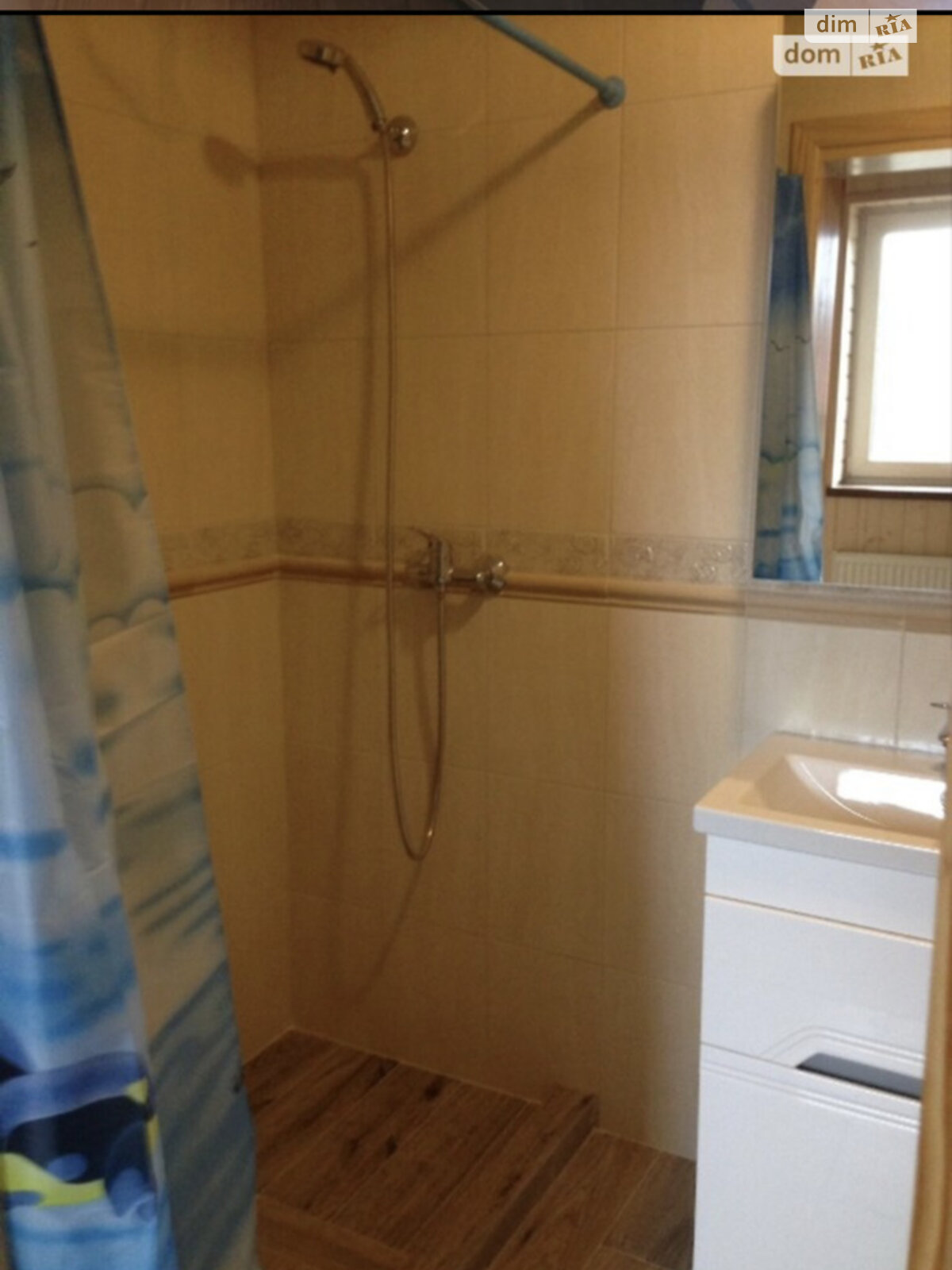 Часть дома посуточно, аренда в Львове, в районе Рясное, улица Шевченко Тараса, 2 комнаты фото 1 Часть дома посуточно, аренда в Львове, в районе Рясное, улица Шевченко Тараса, 2 комнаты фото 1