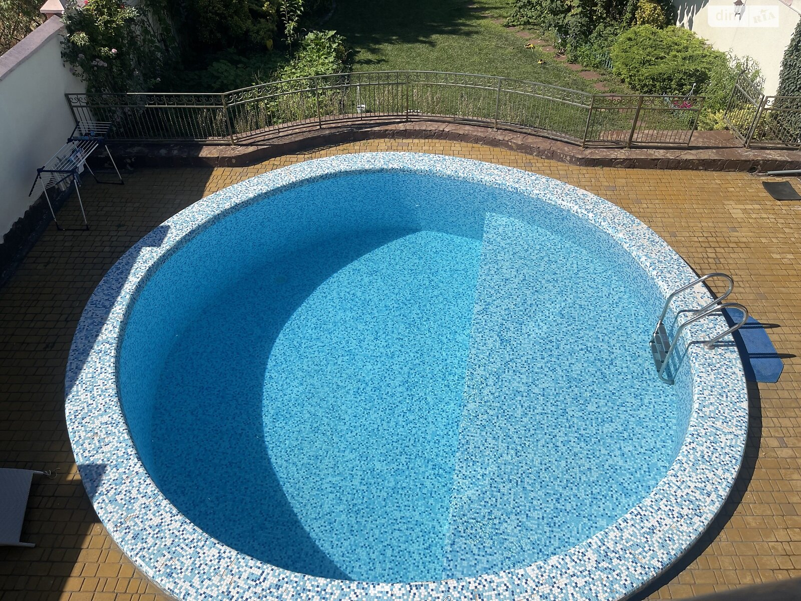 Частина будинку подобово, оренда в Одесі, в районі Великий Фонтан, вулиця Квіткова, 4 кімнати фото 1 Частина будинку подобово, оренда в Одесі, в районі Великий Фонтан, вулиця Квіткова, 4 кімнати фото 1