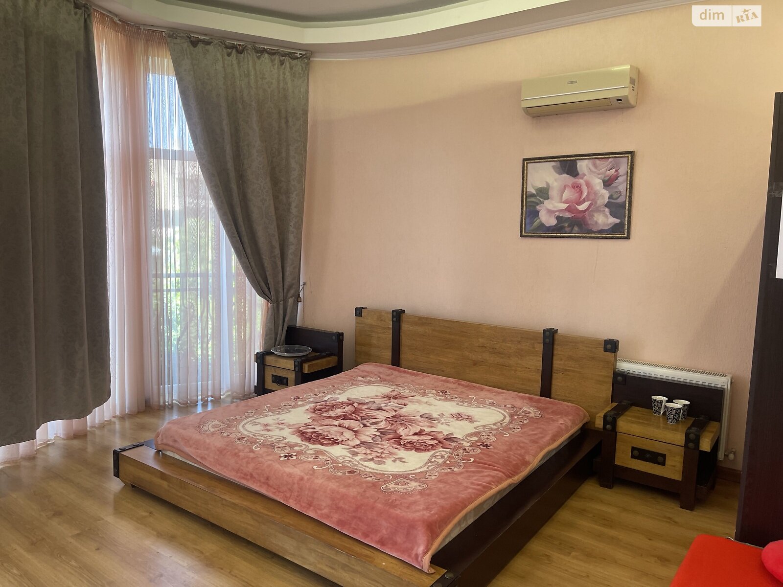 Частина будинку подобово, оренда в Одесі, в районі Великий Фонтан, вулиця Квіткова, 4 кімнати фото 1 Частина будинку подобово, оренда в Одесі, в районі Великий Фонтан, вулиця Квіткова, 4 кімнати фото 1