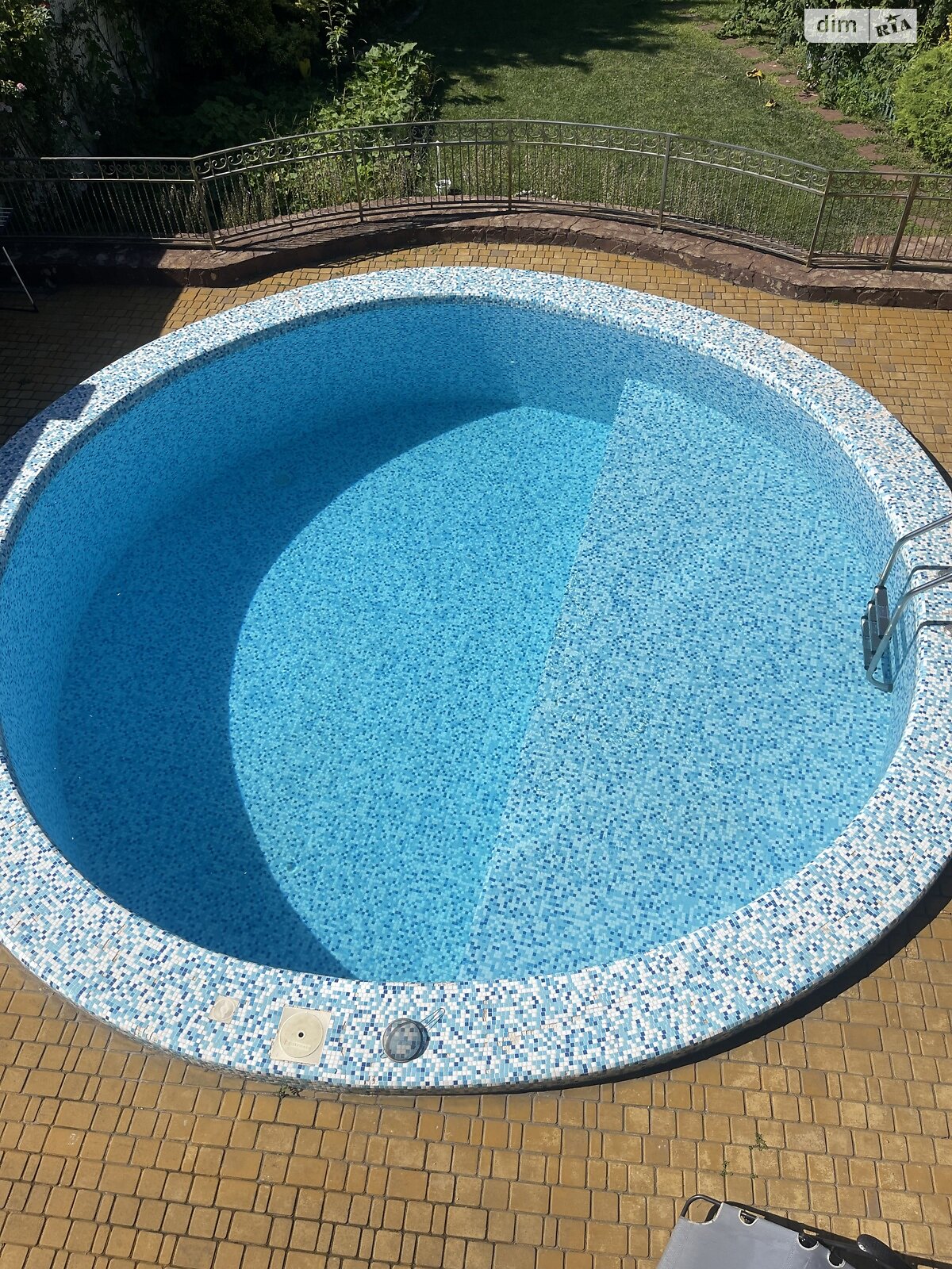 Частина будинку подобово, оренда в Одесі, в районі Великий Фонтан, вулиця Квіткова, 4 кімнати фото 1 Частина будинку подобово, оренда в Одесі, в районі Великий Фонтан, вулиця Квіткова, 4 кімнати фото 1