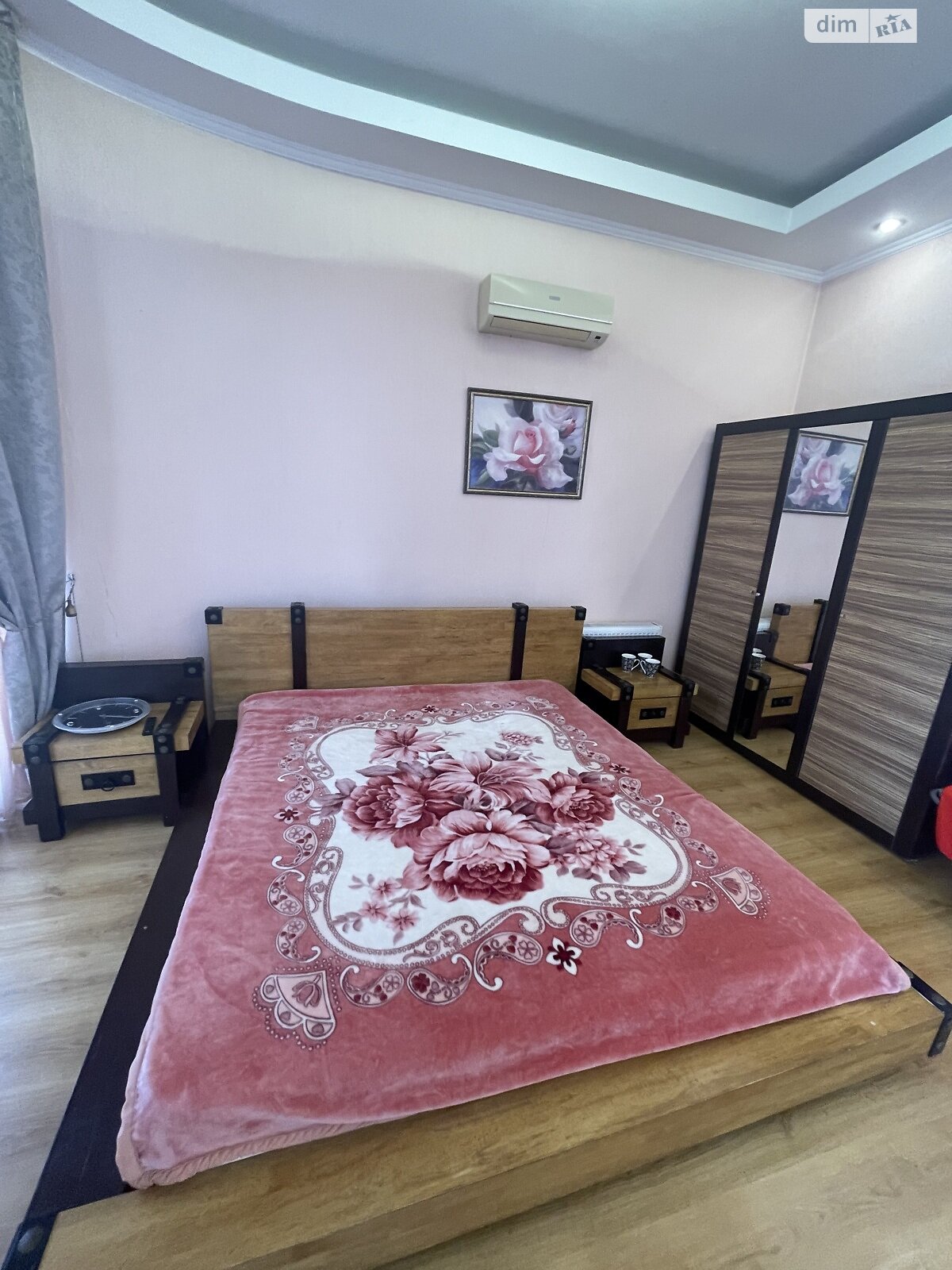 Частина будинку подобово, оренда в Одесі, в районі Великий Фонтан, вулиця Квіткова, 4 кімнати фото 1 Частина будинку подобово, оренда в Одесі, в районі Великий Фонтан, вулиця Квіткова, 4 кімнати фото 1