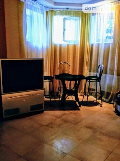 Часть дома посуточно, аренда в Одессе, в районе Киевский, улица Парковая, 1 комната фото 1 Часть дома посуточно, аренда в Одессе, в районе Киевский, улица Парковая, 1 комната фото 1
