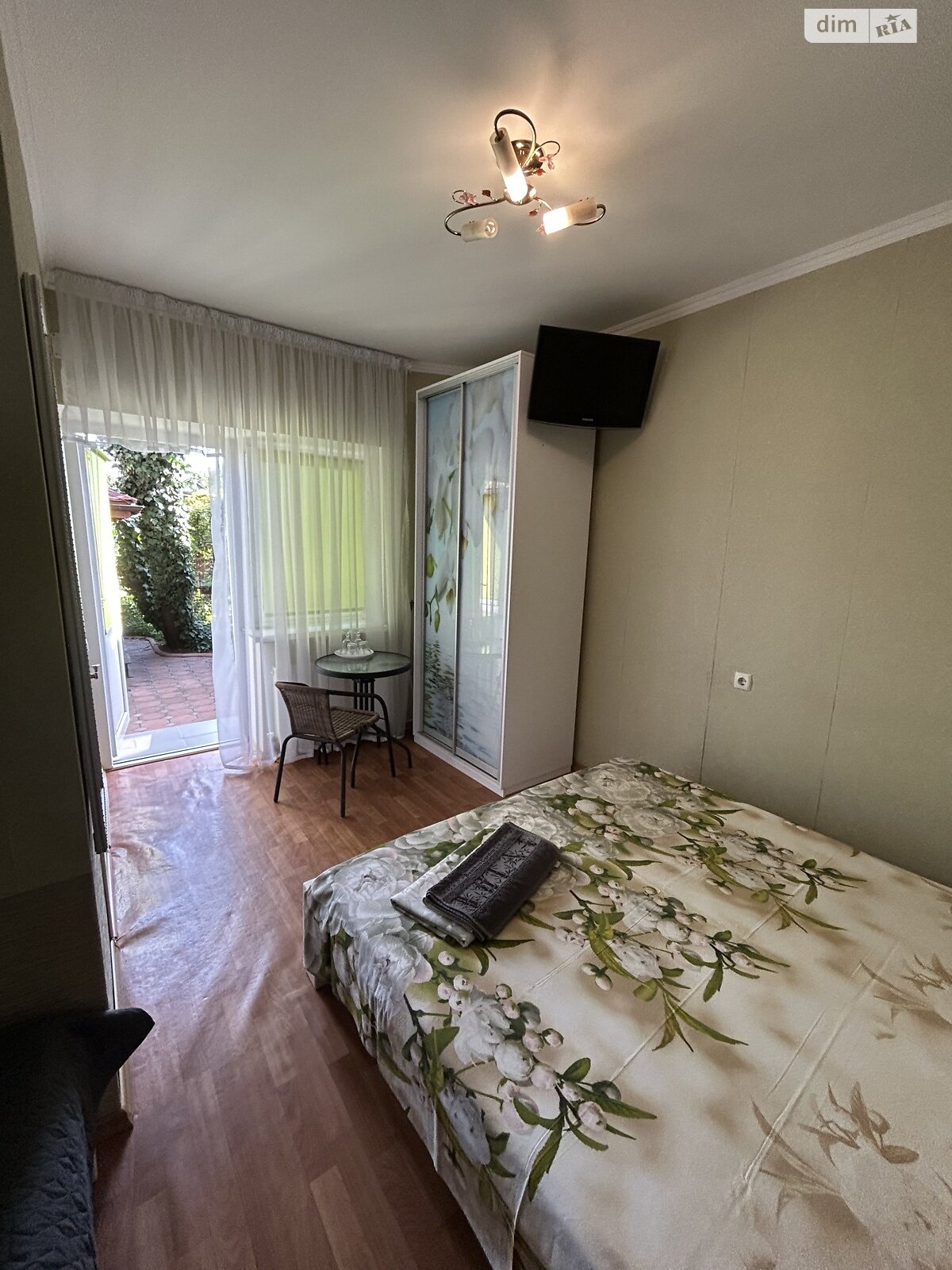 Часть дома посуточно, аренда в Одессе, в районе Пересыпский, улица Серогодского, 1 комната фото 1 Часть дома посуточно, аренда в Одессе, в районе Пересыпский, улица Серогодского, 1 комната фото 1