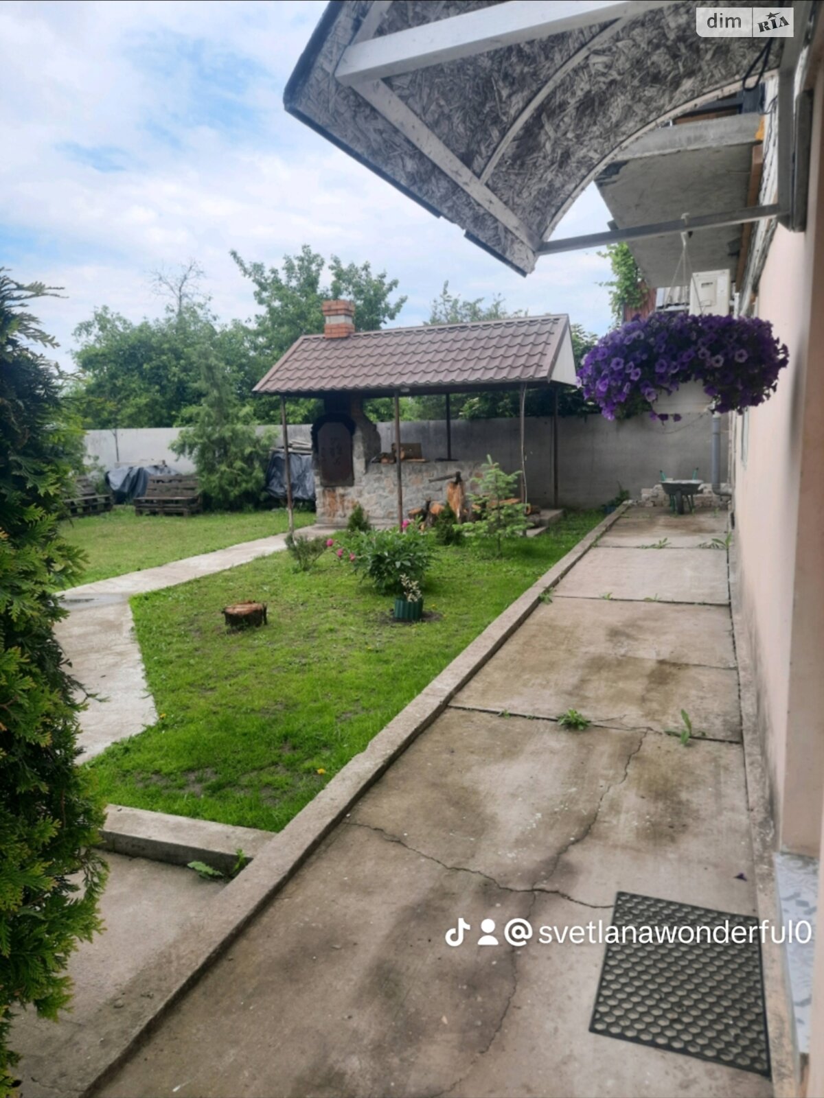 Часть дома посуточно, аренда в Песчанке, улица Самарская, 3 комнаты фото 1 Часть дома посуточно, аренда в Песчанке, улица Самарская, 3 комнаты фото 1