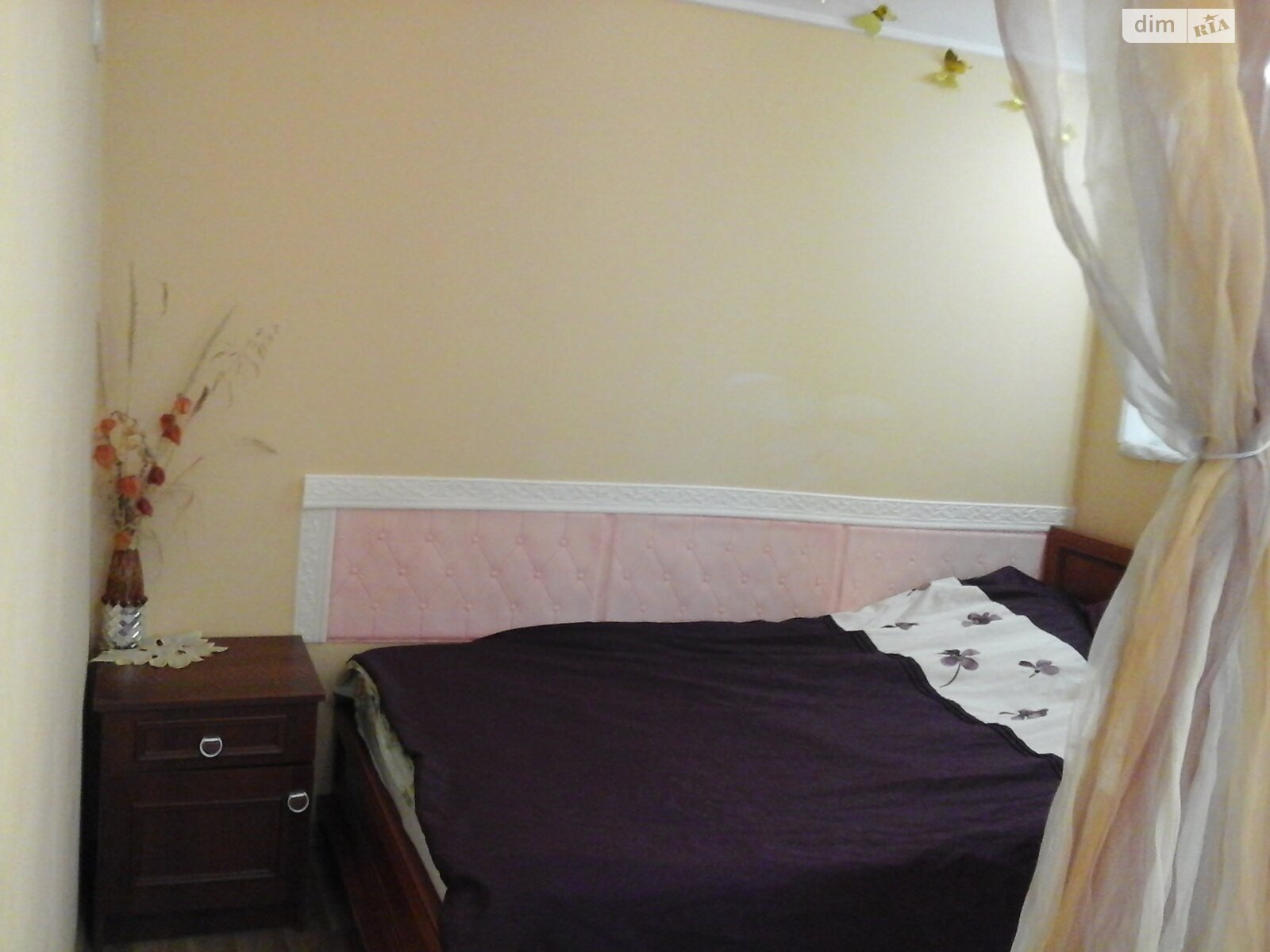 Часть дома посуточно, аренда в Почаеве, улица Парковая, 2 комнаты фото 1