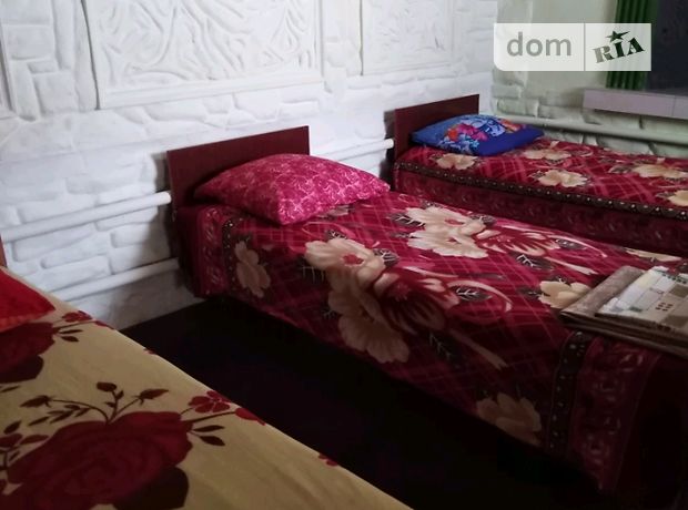 дом посуточно, аренда в Бердянске, район Центр фото 1 дом посуточно, аренда в Бердянске, район Центр фото 1