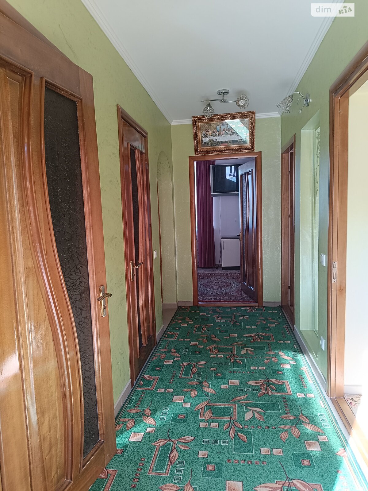 дом посуточно, аренда в Черновцах, улица Маковея Осипа 2/3, район Шевченковский фото 1 дом посуточно, аренда в Черновцах, улица Маковея Осипа 2/3, район Шевченковский фото 1
