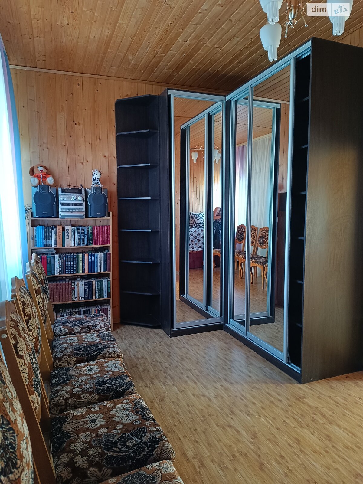 дом посуточно, аренда в Черновцах, улица Маковея Осипа 2/3, район Шевченковский фото 1 дом посуточно, аренда в Черновцах, улица Маковея Осипа 2/3, район Шевченковский фото 1