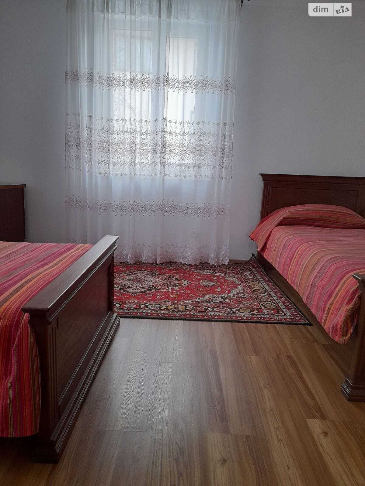 дом посуточно, аренда в Дубно фото 1 дом посуточно, аренда в Дубно фото 1