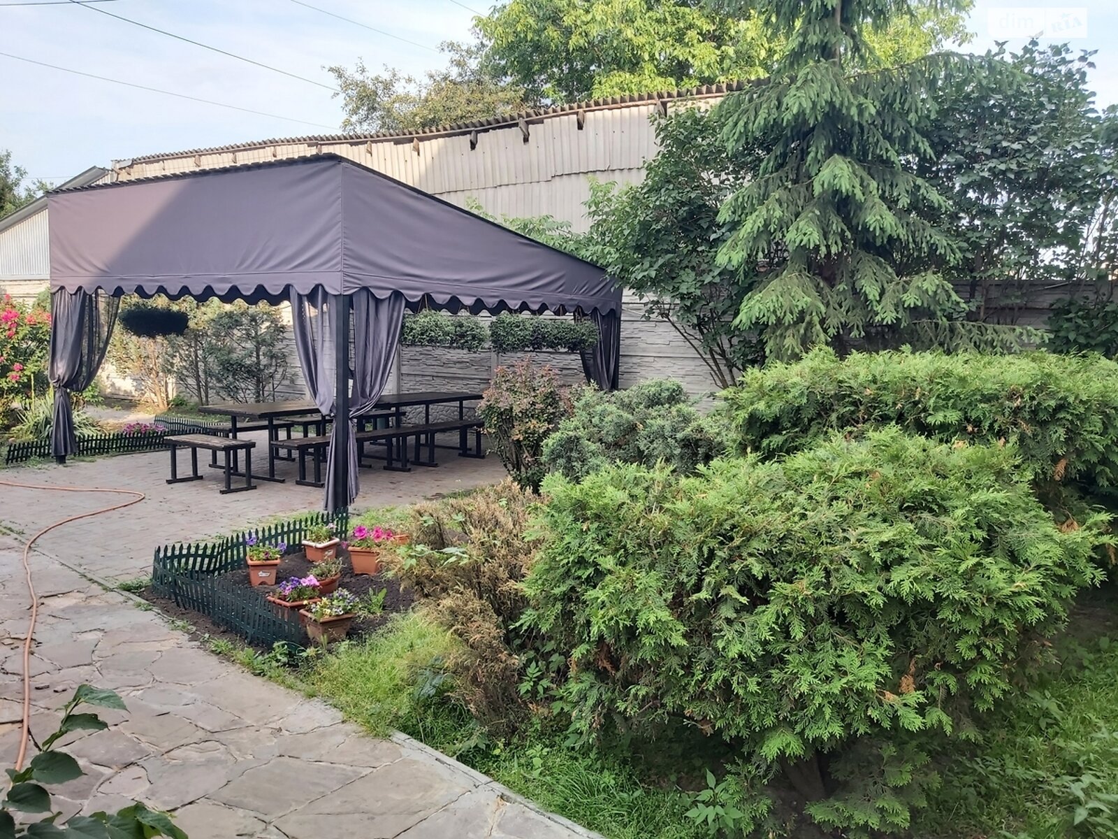дом посуточно, аренда в Харькове, район Журавлевка фото 1 дом посуточно, аренда в Харькове, район Журавлевка фото 1
