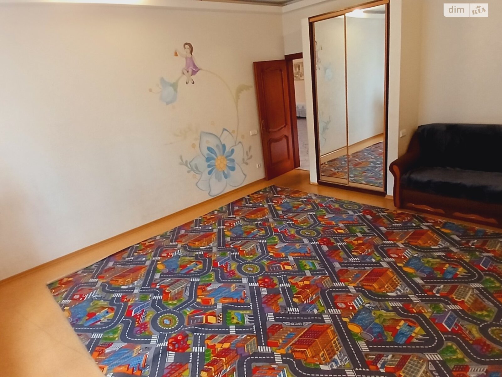 будинок подобово, оренда в Києві, район Олександрівська Слобідка фото 1 будинок подобово, оренда в Києві, район Олександрівська Слобідка фото 1