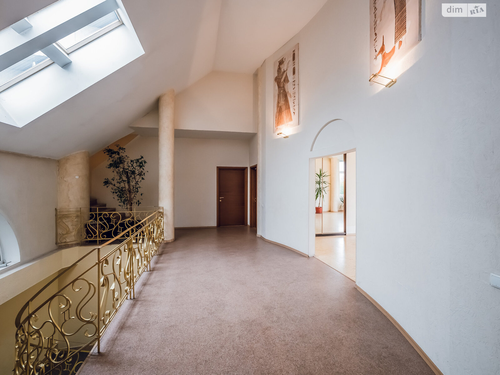 дом посуточно, аренда в Киеве, улица Нечуя-Левицкого, район Александровская Слободка фото 1