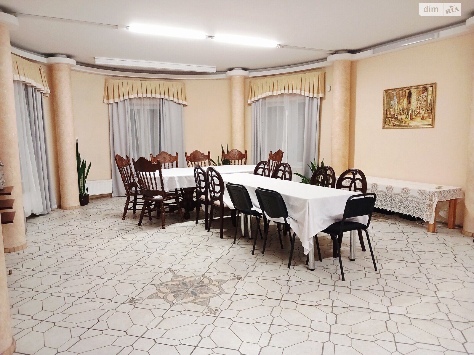 дом посуточно, аренда в Киеве, улица Нечуя-Левицкого, район Александровская Слободка фото 1