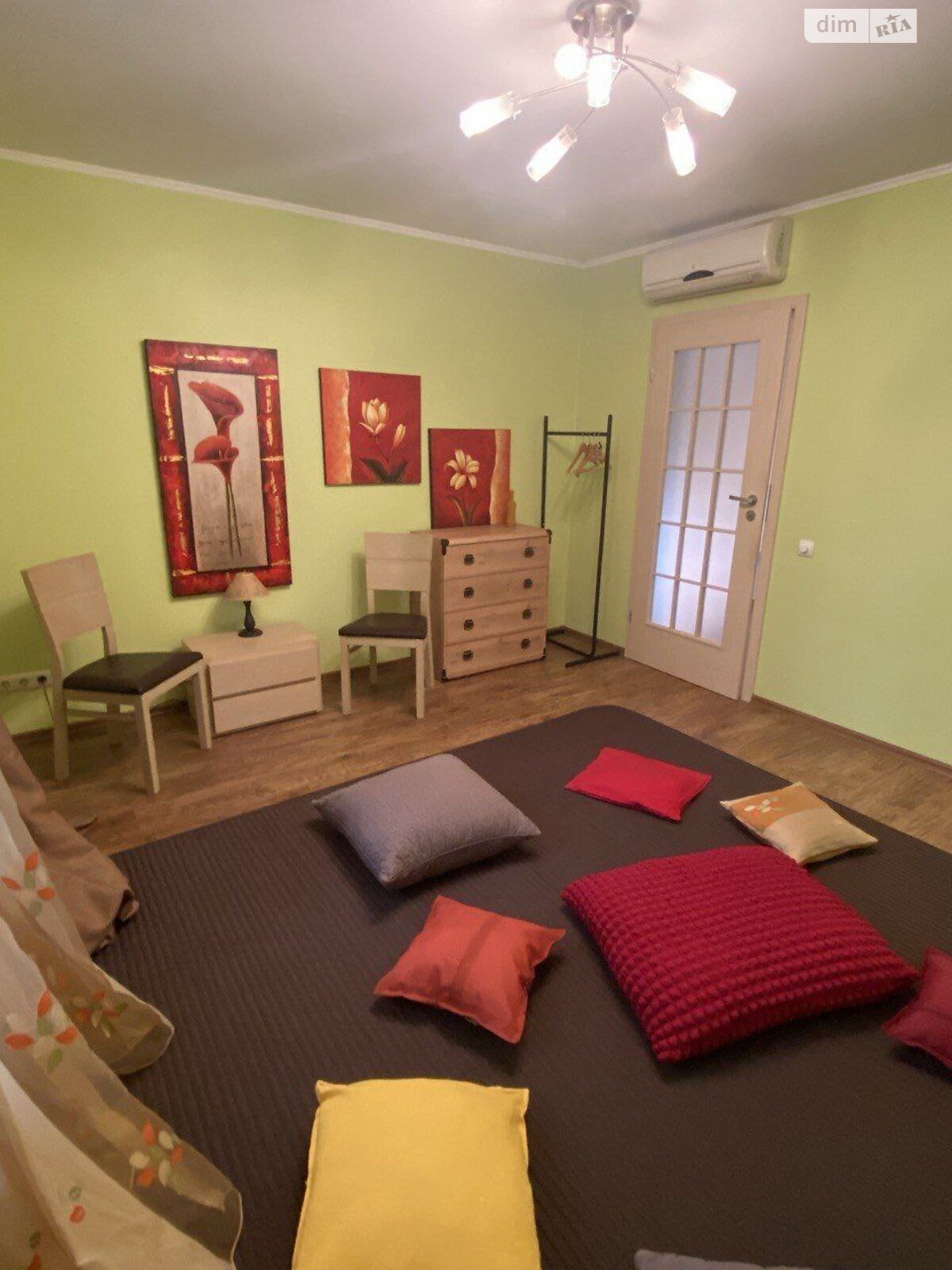 будинок подобово, оренда в Києві, вулиця Трускавецька 26, район Дарницький фото 1