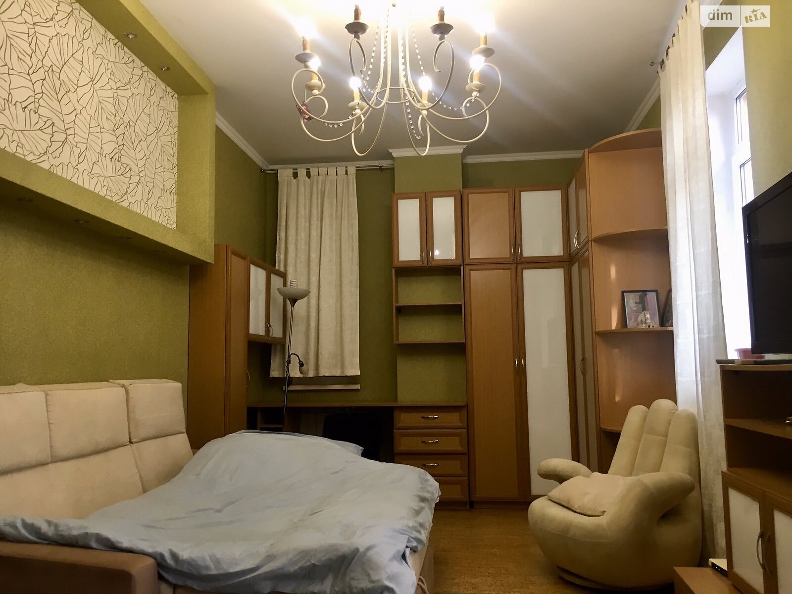 дом посуточно, аренда в Киеве, район Днепровский фото 1 дом посуточно, аренда в Киеве, район Днепровский фото 1