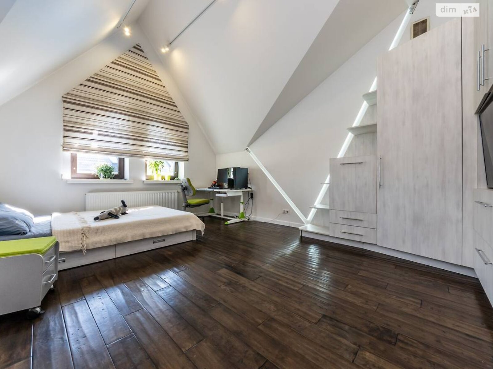 будинок подобово, оренда в Києві, вулиця Цимбалів Яр, район Голосіївський фото 1 будинок подобово, оренда в Києві, вулиця Цимбалів Яр, район Голосіївський фото 1