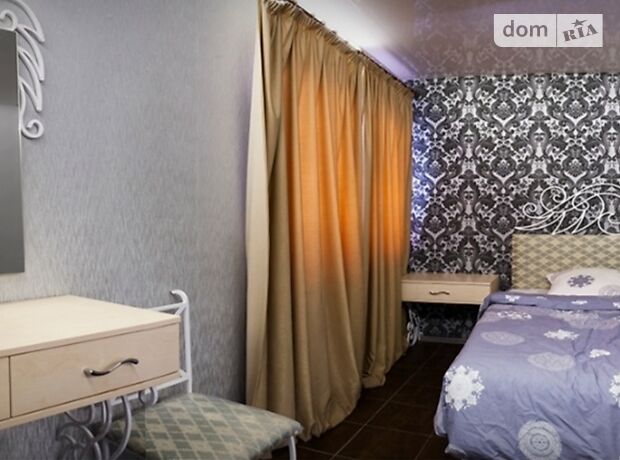 дом посуточно, аренда в Киеве, Юрія Іллєнка Мельникова, район Лукьяновка фото 1 дом посуточно, аренда в Киеве, Юрія Іллєнка Мельникова, район Лукьяновка фото 1