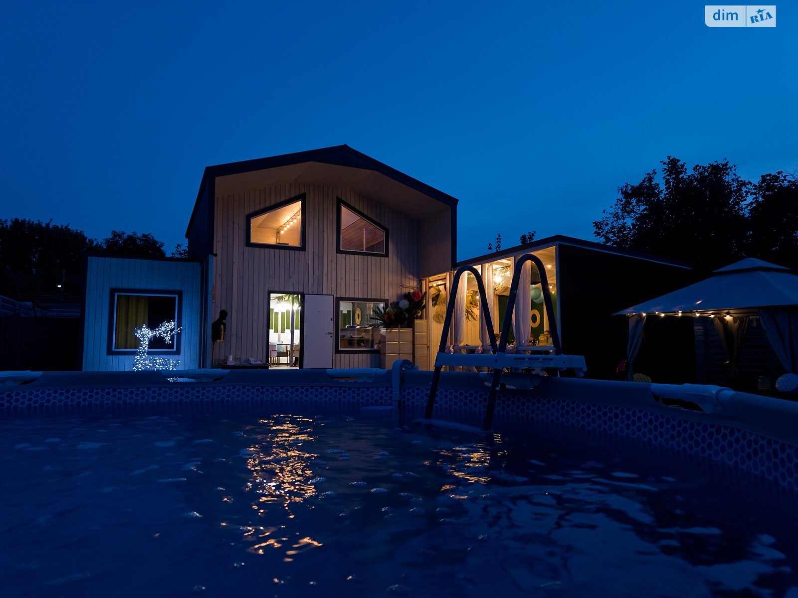 будинок подобово, оренда в Києві, вулиця 78-а Садова, район Осокорки фото 1 будинок подобово, оренда в Києві, вулиця 78-а Садова, район Осокорки фото 1