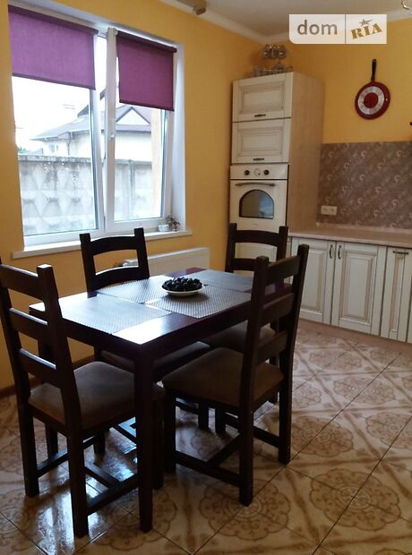 дом посуточно, аренда в Киеве, Осокорки Садова, район Осокорки фото 1 дом посуточно, аренда в Киеве, Осокорки Садова, район Осокорки фото 1