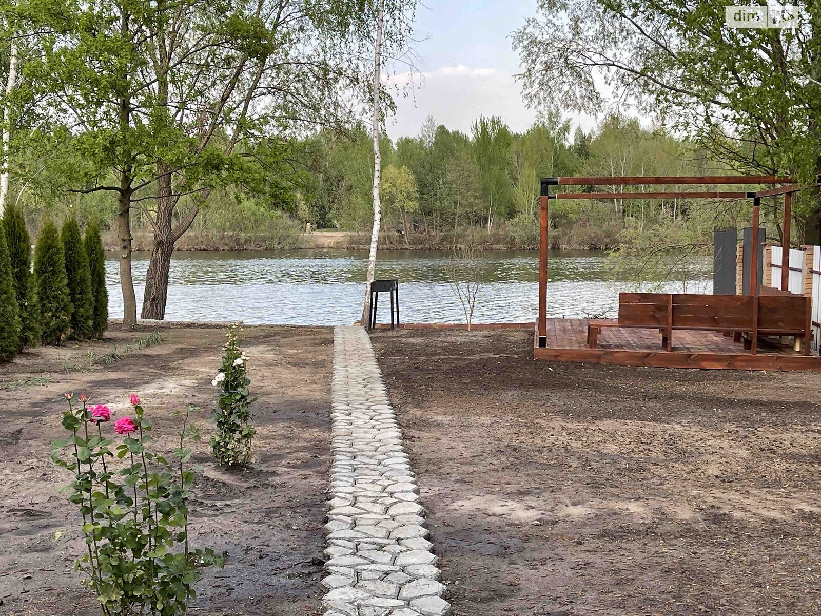 дом посуточно, аренда в Киеве, район Осокорки фото 1 дом посуточно, аренда в Киеве, район Осокорки фото 1