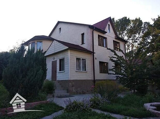 дом посуточно, аренда в Киеве, Артезианский переулок 3, район Подольский фото 1 дом посуточно, аренда в Киеве, Артезианский переулок 3, район Подольский фото 1