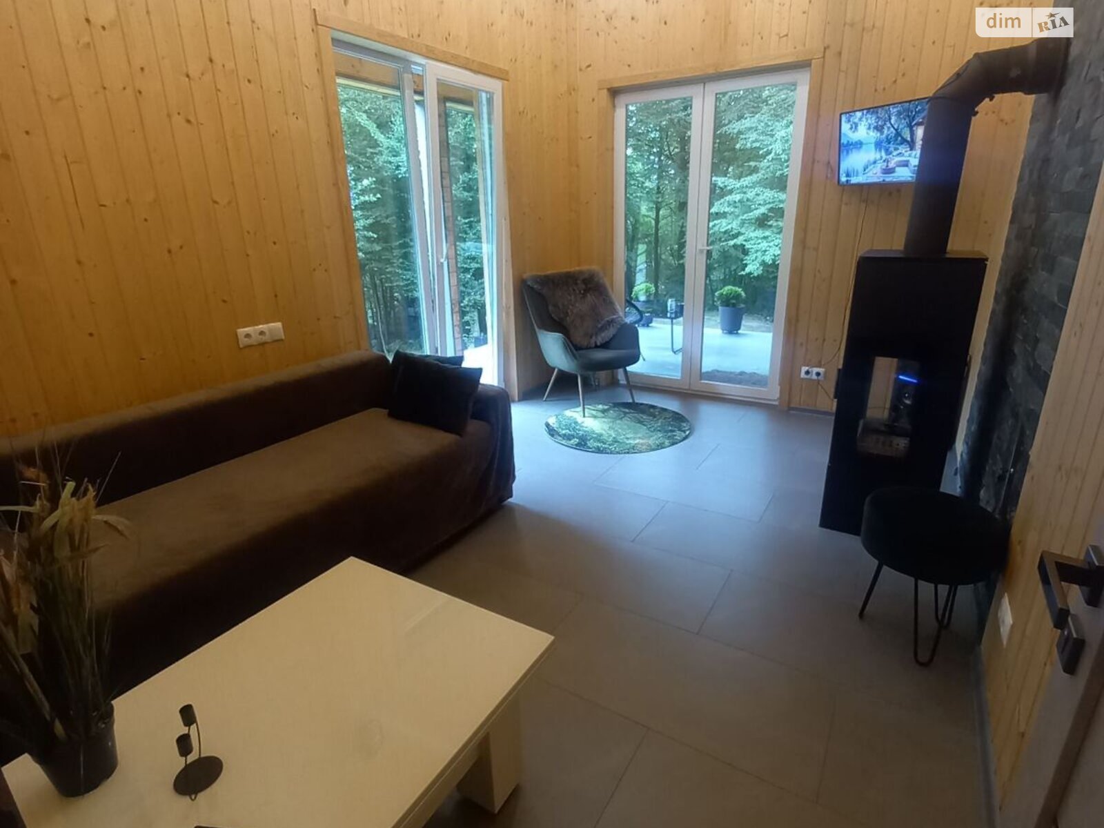 будинок подобово, оренда в Львові, вулиця Брюховицька, район Шевченківський фото 1 будинок подобово, оренда в Львові, вулиця Брюховицька, район Шевченківський фото 1