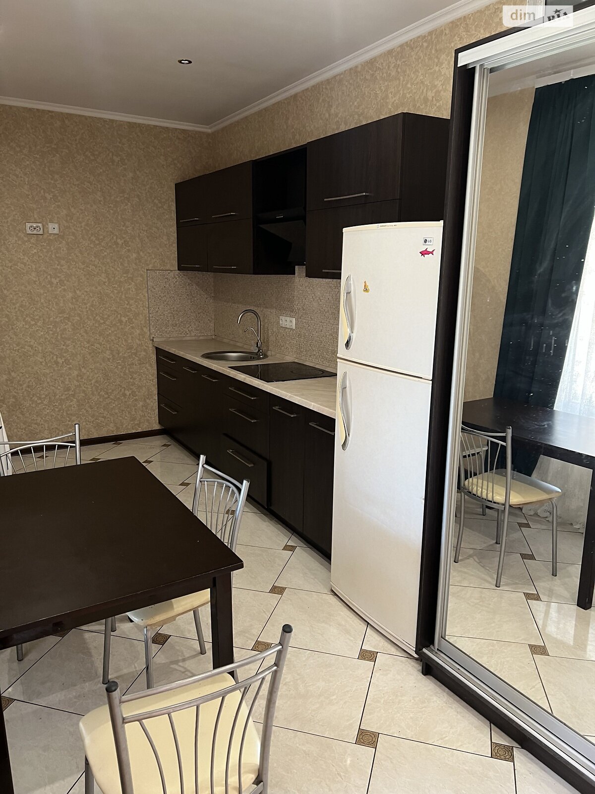 дом посуточно, аренда в Одессе, улица Костанди, район Киевский фото 1 дом посуточно, аренда в Одессе, улица Костанди, район Киевский фото 1