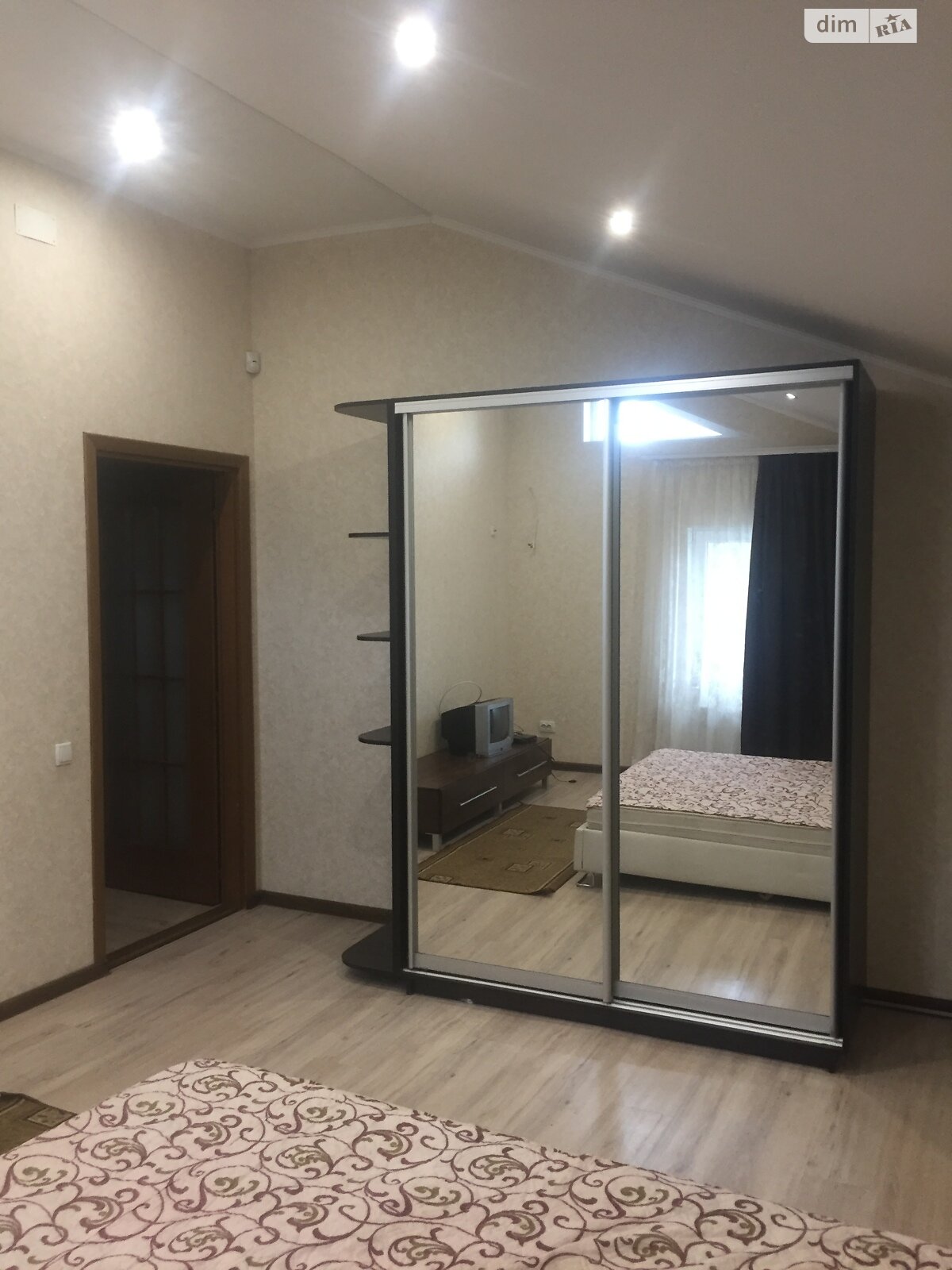 дом посуточно, аренда в Одессе, улица Костанди, район Киевский фото 1 дом посуточно, аренда в Одессе, улица Костанди, район Киевский фото 1