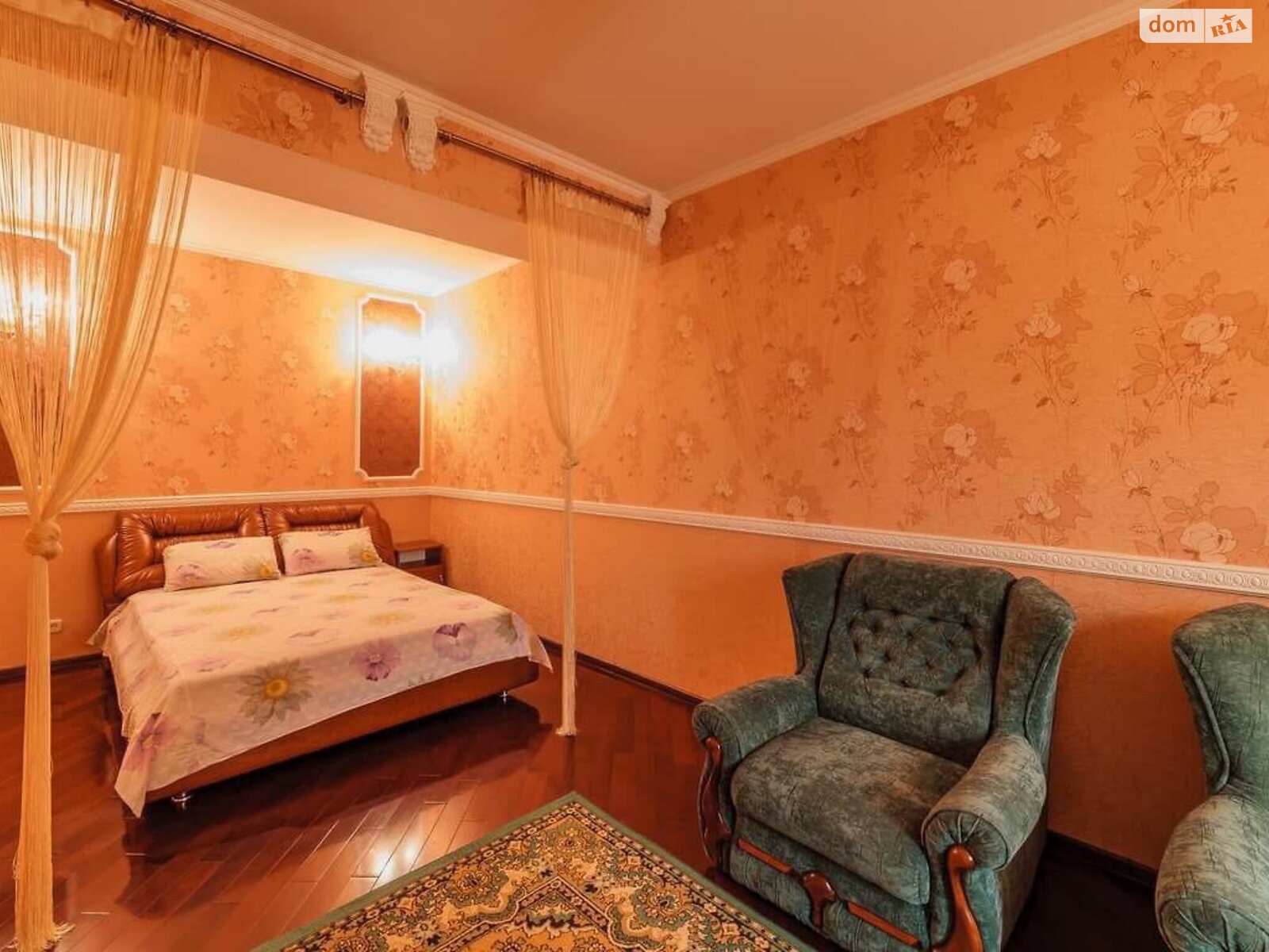 дом посуточно, аренда в Одессе, улица Солнечная, район Киевский фото 1 дом посуточно, аренда в Одессе, улица Солнечная, район Киевский фото 1