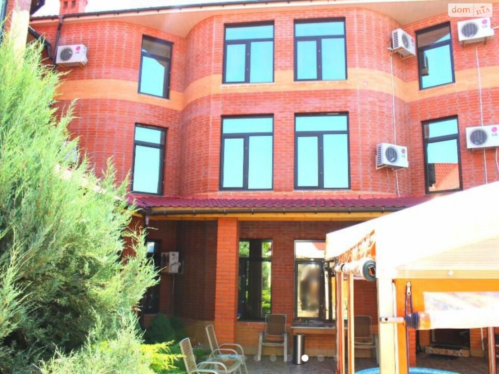 дом посуточно, аренда в Одессе, улица Солнечная, район Киевский фото 1 дом посуточно, аренда в Одессе, улица Солнечная, район Киевский фото 1